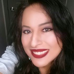 Meet your Posher, Jenay